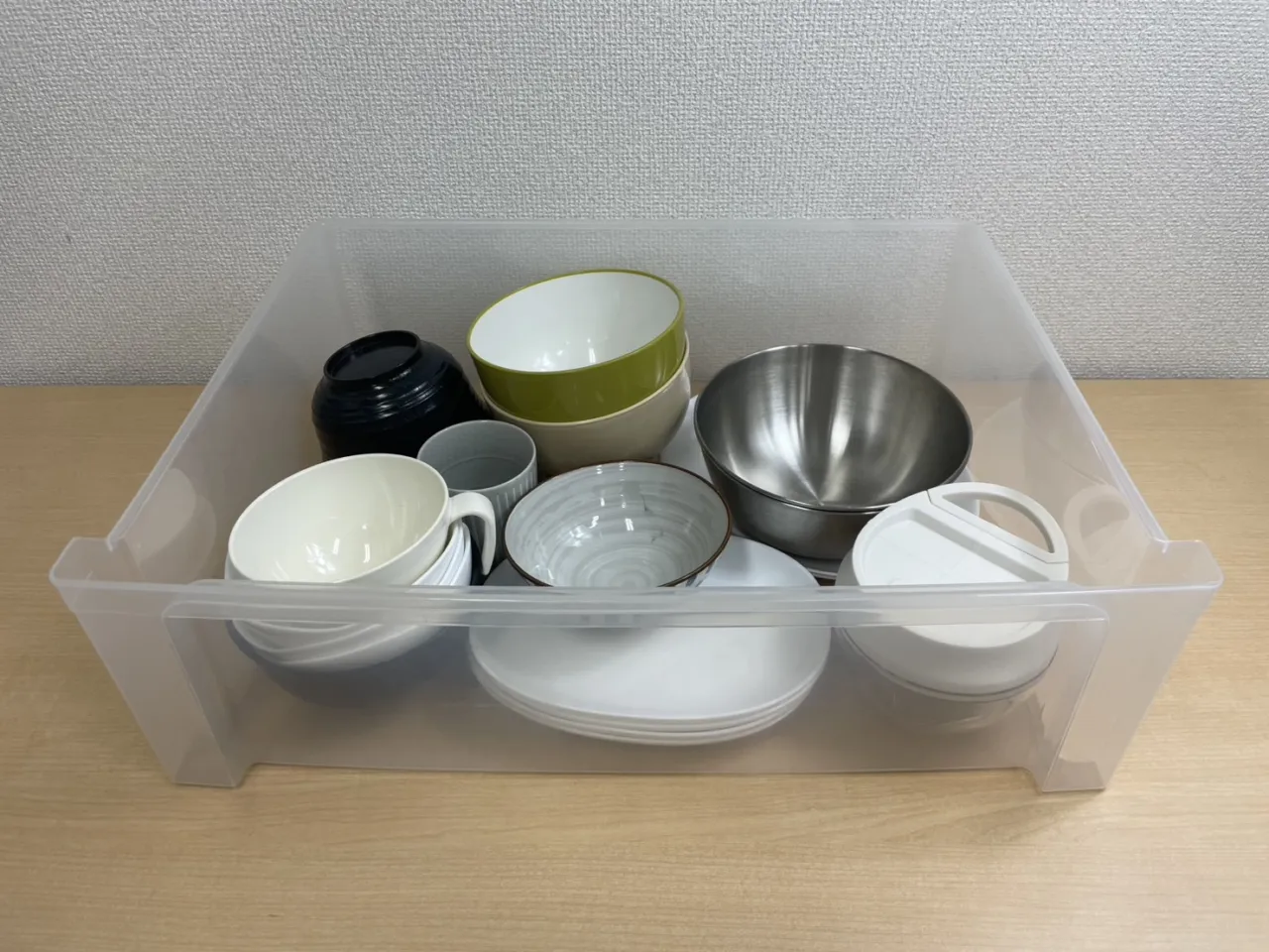 さねやが実際に1000円で買い取った食器一式